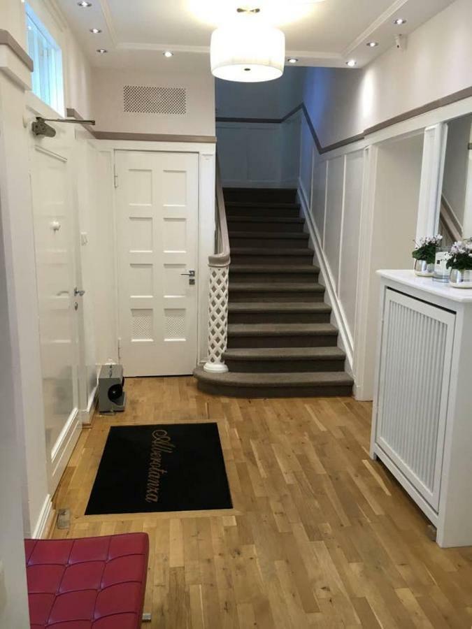 Luxury Rooftop Loft With River View 10Min To City Lejlighed Düsseldorf Eksteriør billede